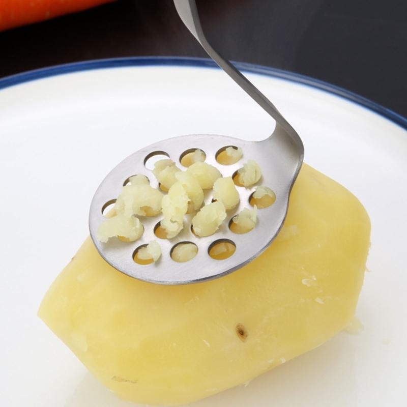 Mini-Pürierpresse aus Edelstahl Schlammwerkzeug zum einfachen Pürieren von Avocados, Kartoffeln, Karotten und mehr in der Küche