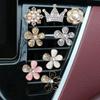 Couronne de Fleurs en Métal Clip de Décoration pour Bouche d'Aération de Voiture Clip Décoratif Unique pour Bouche d'Aération de Climatisation de Voiture Design Flocon de Neige Personnages)