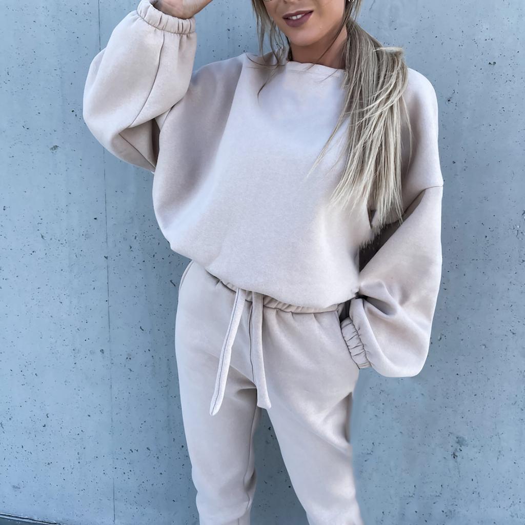Women's Casual Sports Suit  And Winter Fashion Loose Long-Sleeved Sweater Two-Piece