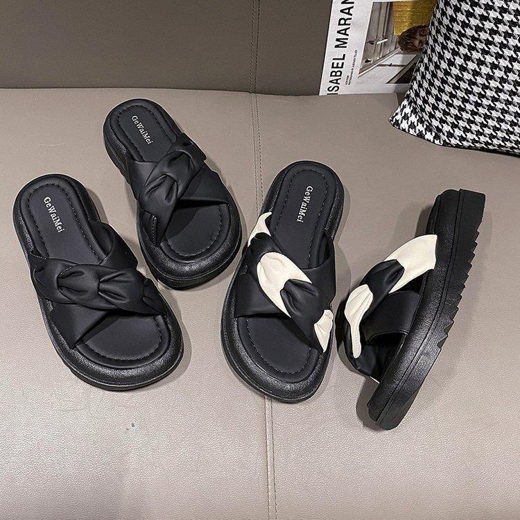 Wind Sandals One-Word Casual Roman Sandals Slippers Women'S Summer Wear Versatile Thick Soles