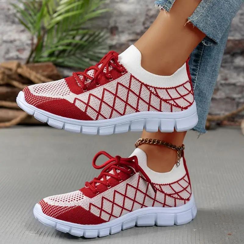 Fashion Women's Fashion Strip Plaid Knitted Sneakers Soft Sole Breathable Mesh Running Shoes for Women Lightweight Slip On Tennis Shoes