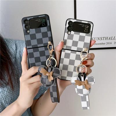 Fashion Bear Pendant Phone Case for Samsung Galaxy Z Fold 4 5G Z Flip 3 Flip4 Luxury Splicing Lattice PU Leather Case