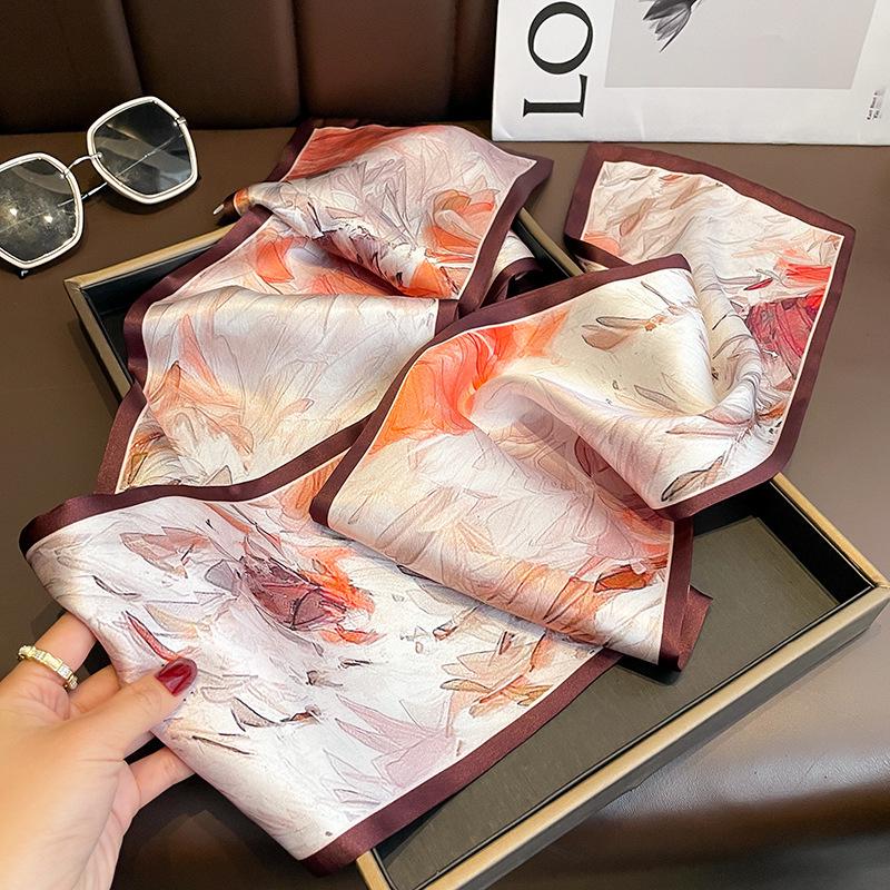 

Шелковый шарф в корейском стиле с розовыми лепестками - Двухслойный шелк тутового дерева для защиты шеи весной/летом 150*15cm