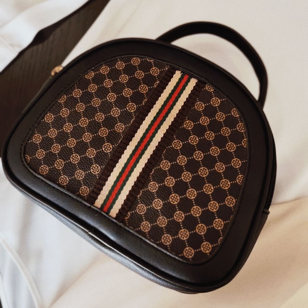 

Xiaoxiangfeng сумка из цветочного материала женская сумка большая вместительная сумка-мессенджер женская сумка для хранения чёрный