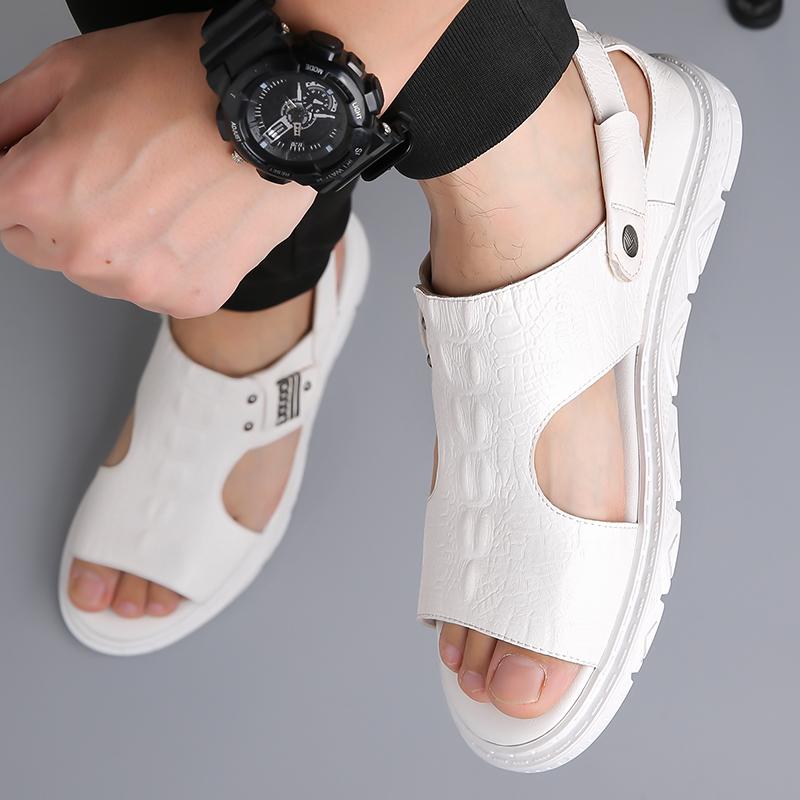 Fashion 2025 Summer Casual Sandals Mens Hollow Breathable Leather Sandals Fashion Casual Designer Shoes Male Solid Color Business Shoes
