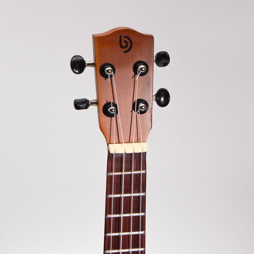 Ukulele a 4 Corde Fatto a Mano Legno Naturale Indonesiano Finitura