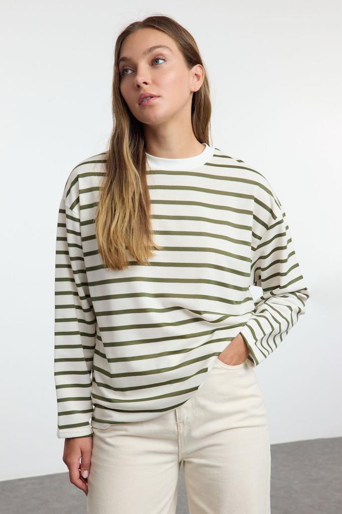 Women's Fashionable Stylish Sweatshirt Green Striped Oversize Wide Cut Crew Neck Thin Knitted Sweatshirt