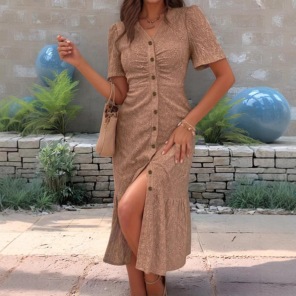 A Solid-color Fashionable Dress with A Baby Collar and Short Sleeves for Women In Summer