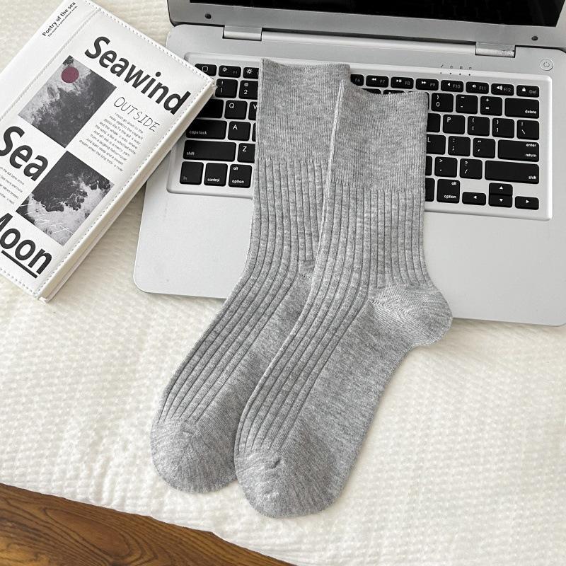 

2024 Men S Business Wool Socks Warm Thickened Socks Solid Color Double Needle Vertical Striped Men S Socks Versatile One size fits all світло-сірого кольору