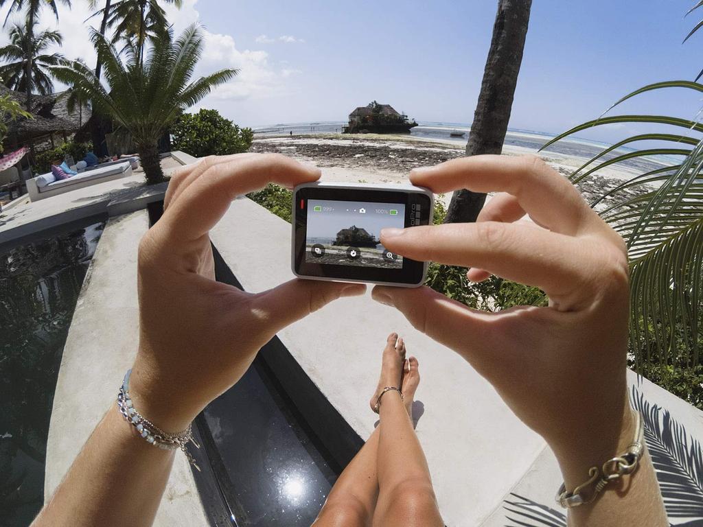 GoPro HERO7 White GoPro Hero 7 White Wearable Action Camera CHDHB-601-FW [Official GoPro]