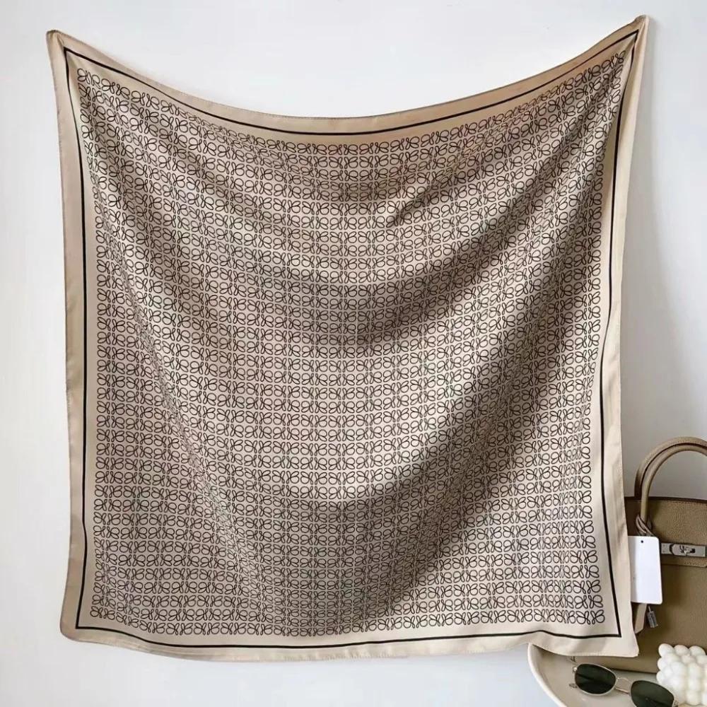 High Quality 90x90 cm Printed Scarf Breathable Lightweight Silk Feel Scarves Printed Musilim Lady Hijab