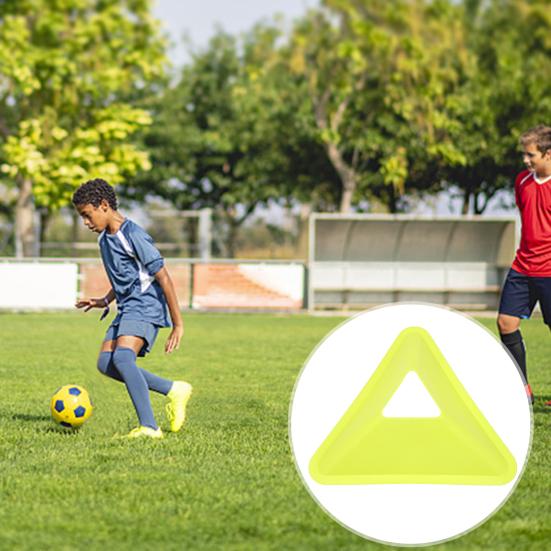 2 Pcs Triangle Marker Discs Bright Colors Triangle Shape Wear-resistant Multipurpose Eye-catching Football