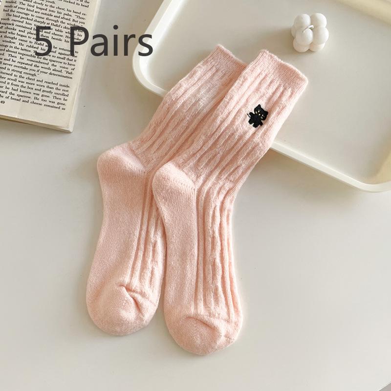 5 Pairs of Women's Winter Clothes and Velvet Warm Linen Pattern Embroidery Tube Socks