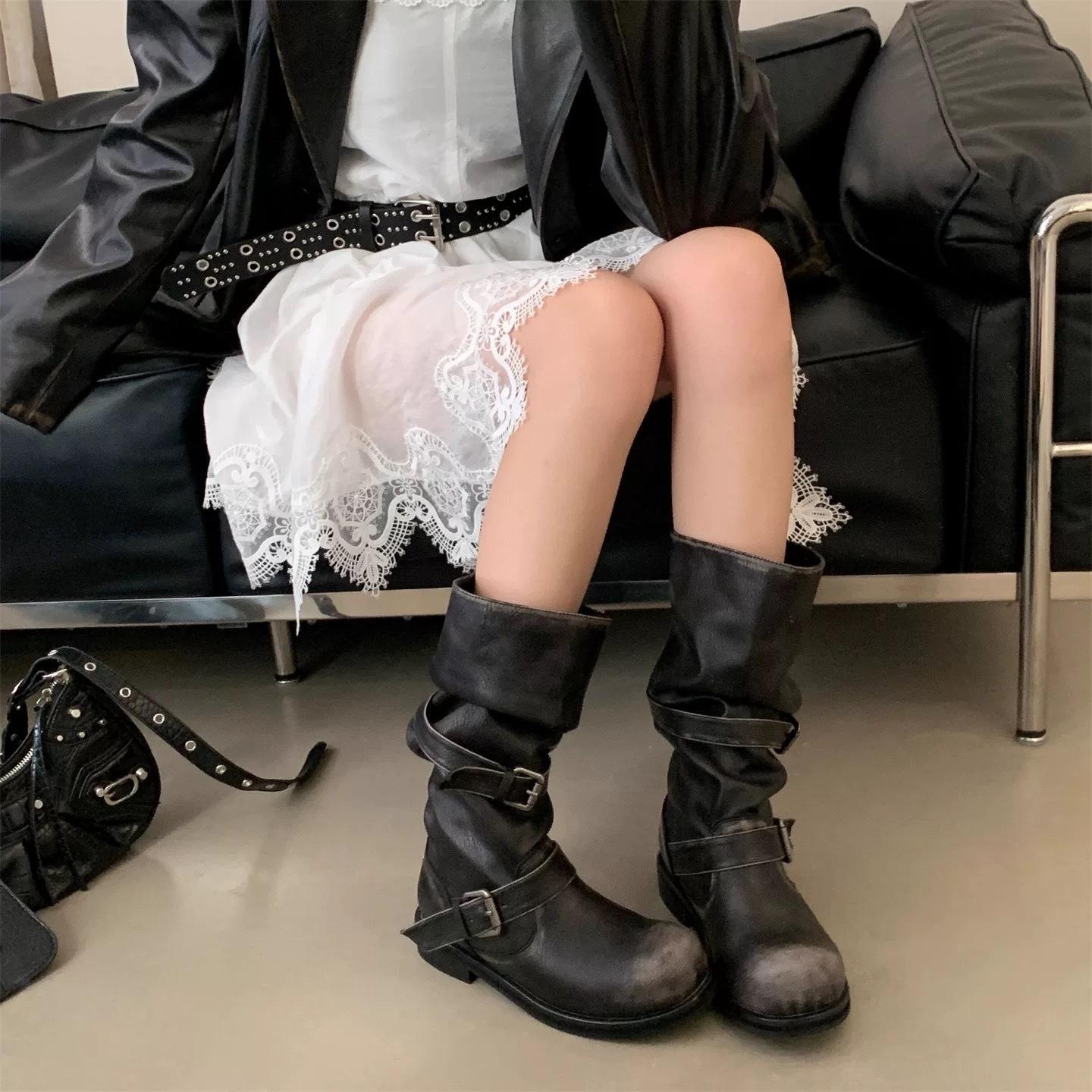 

Retro versatile thin medium tube knight boots women s autumn brown straight tube Zhang Yuanying same female group wind long boots 40 чорний