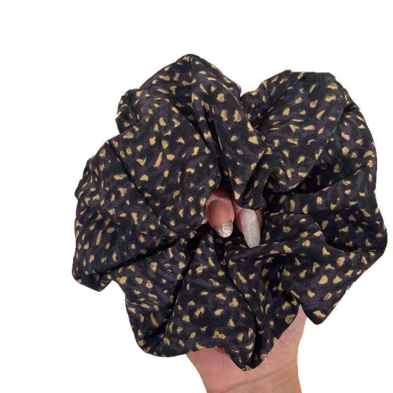 Korea's new high-end large intestine hair band jewelry retro simple floral large simple hair band women's hair rubber band