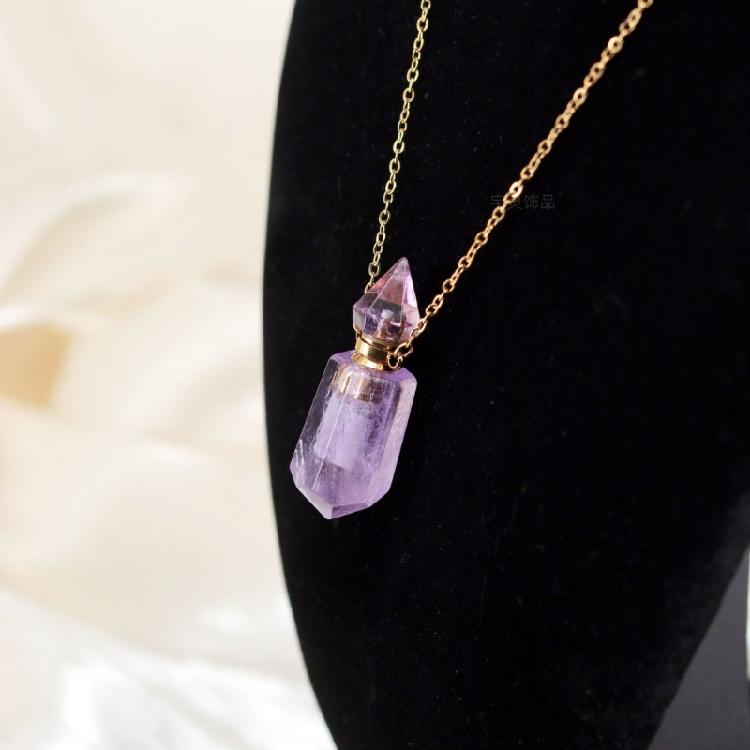 Einzigartiger Kristall Parfümflakon Halskettenanhänger Verstellbare Länge Schlüsselbeinkette Edelstahl Kabelkette Damen Choker