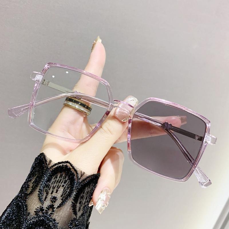 Photochromic Three-Dimensional Butterfly Myopia Glasses Trendy Square Near Sight Glasses Anti Blue Light Color Changing Eyewear