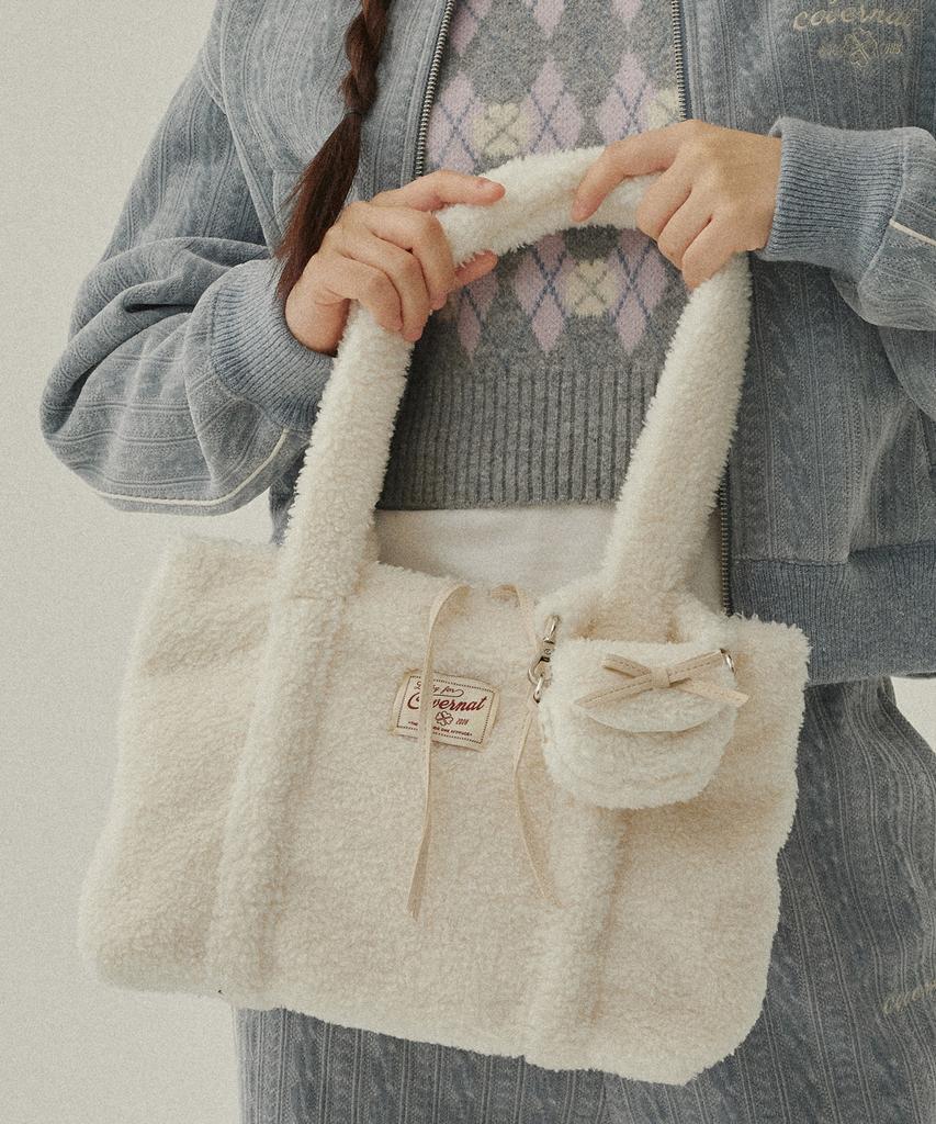 Covernat Woman Clover Heart Fluffy Medium Tote Bag Ivory