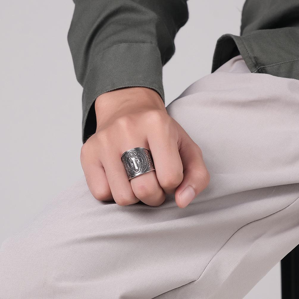 Exorcist Holy Brand Stainless Steel Ring Ring Mighty Exorcist Pulling Finger