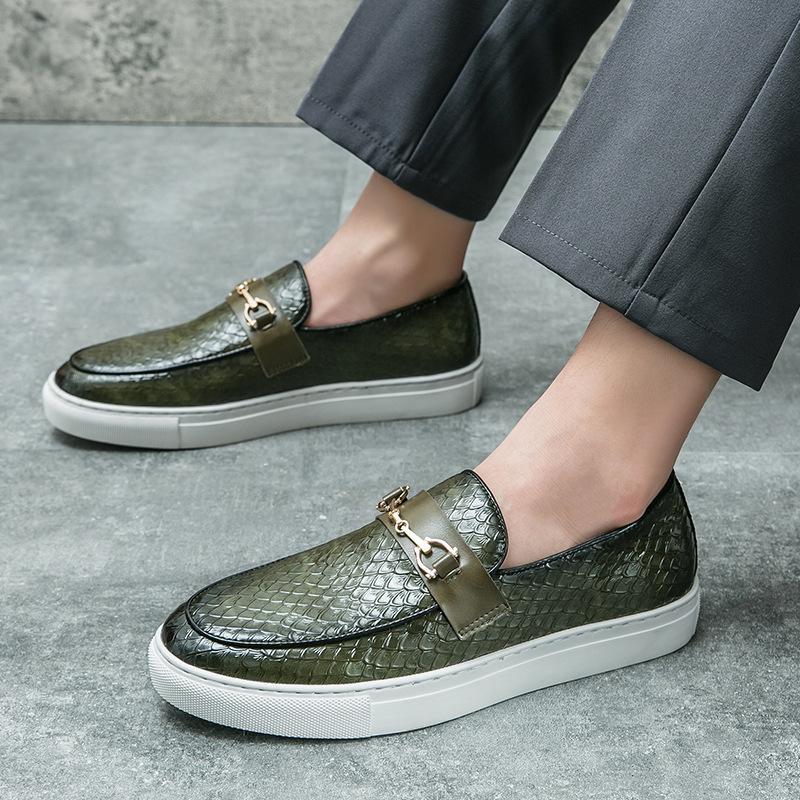 European Station Men's Board Shoes Fashion British Business Large Size Pin Buckle Loafers Versatile Casual Snakeskin Pattern Men's Leather Shoes