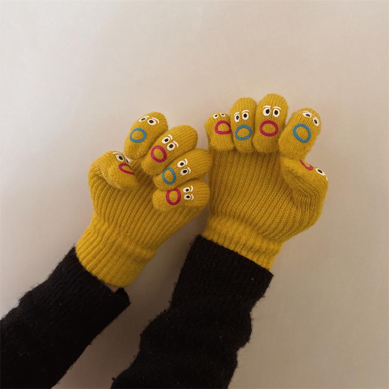 1 Pair Women'S Funny Facial Expression Knitted Gloves Full Finger Gloves Soft Crochet Mittens Cartoon Expression Driving Glove