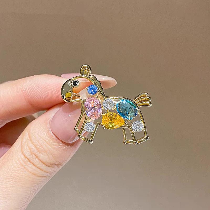 Exquisite Emaille Tier Pferd Broschen für Damen Kleidung Mantel Accessoires Geschenke