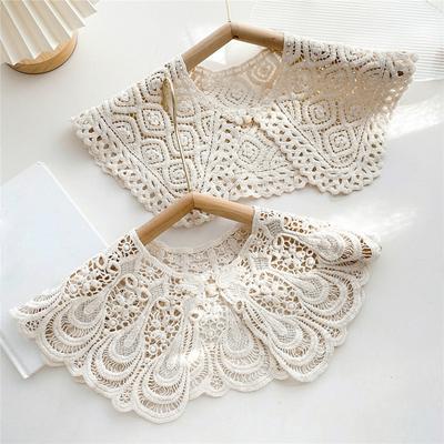 Vintage Women Hollow Lace Crochet Fake Collar Round Neck Knit Shawl Shirt False Detachable Collar Mesh Scarf Wrap Lolita Girls