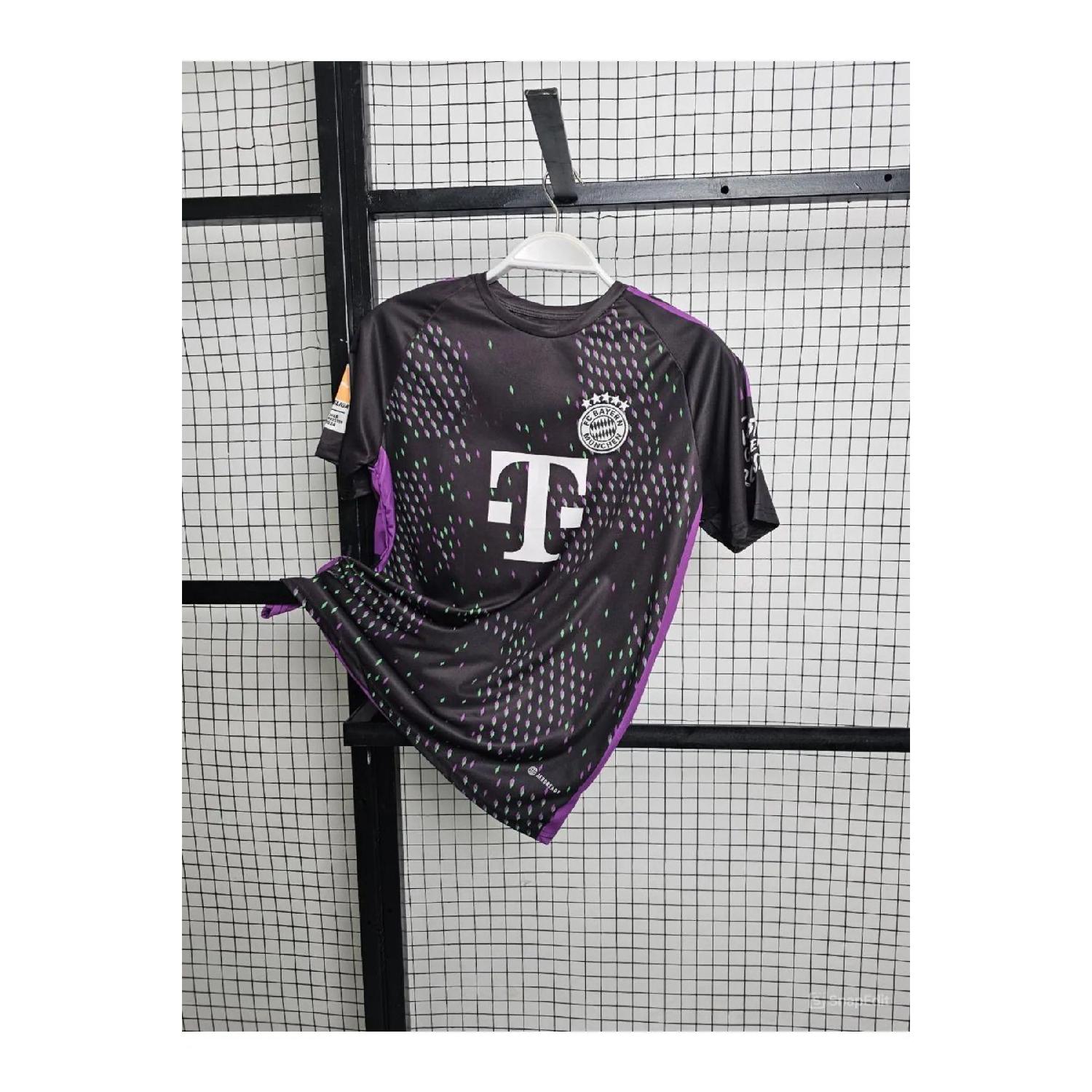 

B.munich S.boey New Season Football Jersey Breathable Polyester Fabric Astroturf Jersey S чистый