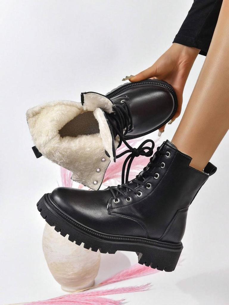 Winter 2026 Lace Up Pu Leather Motorcycle Woman Plus Size Short Booties Shoes Thick Warm Long Plush Ankle Boots for Women
