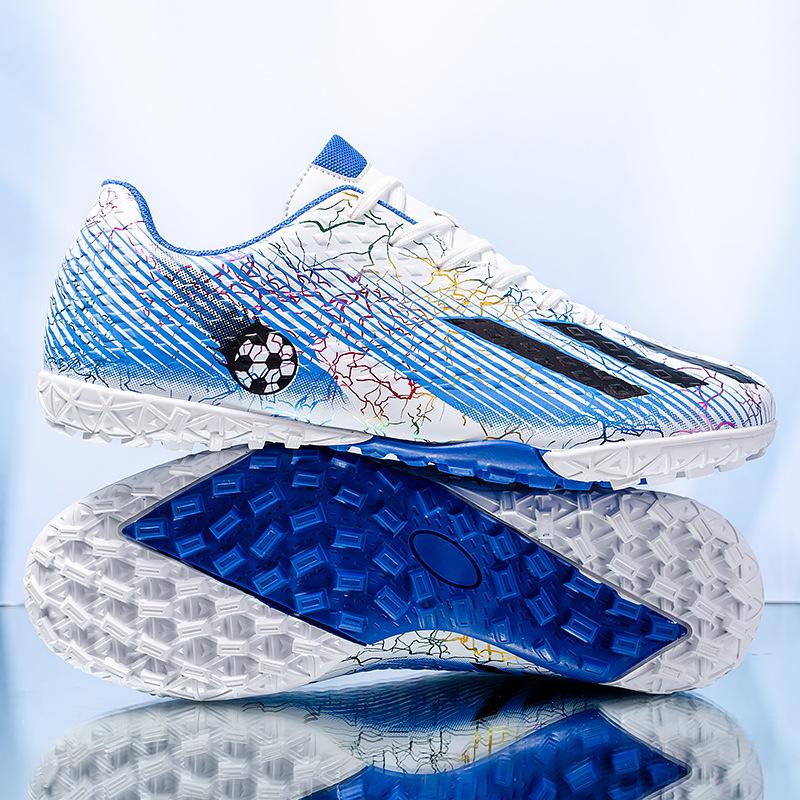 Spring and summer new low-top children's sports shoes fashion spike football shoes trendy shoes grass sports shoes