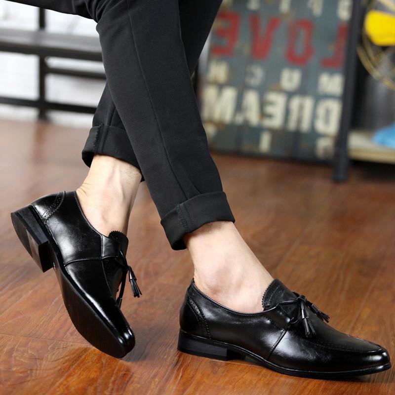 British style retro foot shoes men's shoes European and American youth wedding ceremony groom pointed casual dress small size