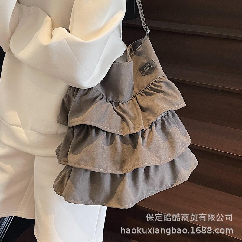 Korean ruffle edge cloth bag women's 2025 new trend fashion niche tote bag large capacity shoulder messenger bag