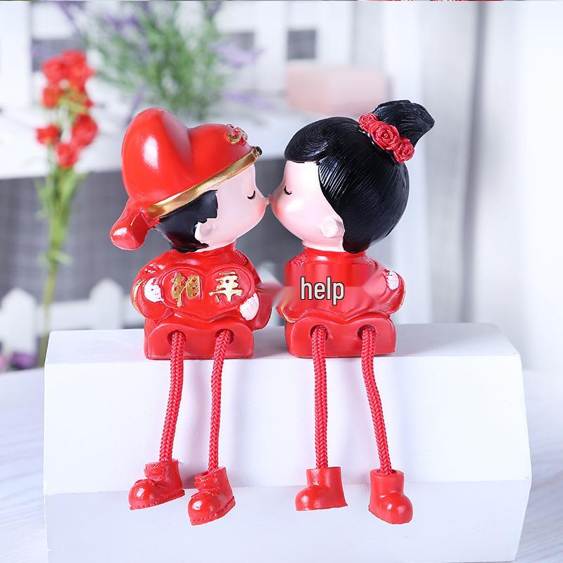 

Украшения для китайской свадебной комнаты: Фигурки кукол, целующихся в постели, для молодоженов