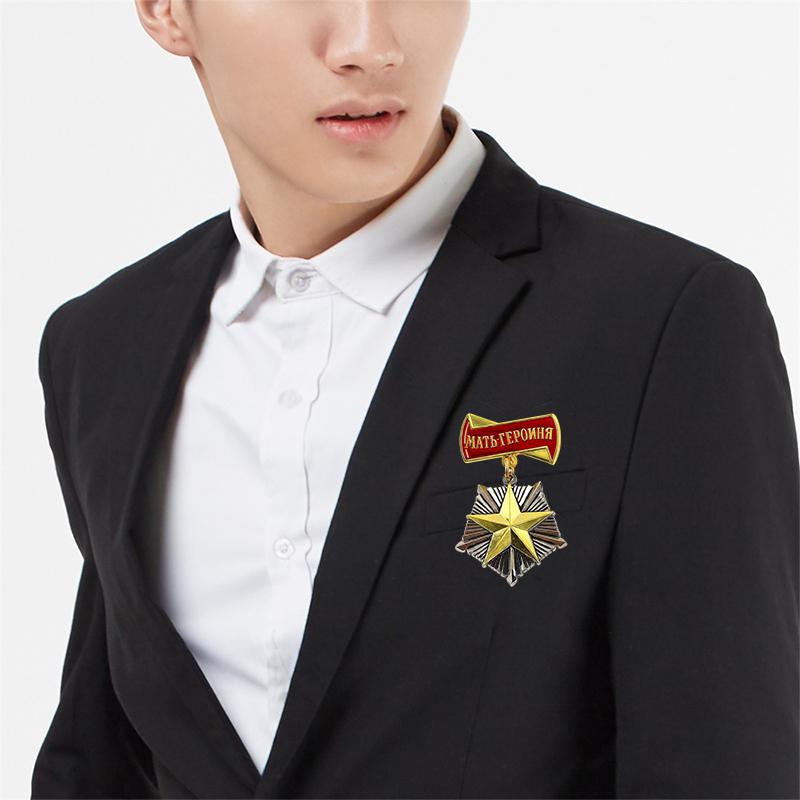 Soviet Union Hero Gold Star Badge Brooch Five Pointed Medal Replica for History Reenactment Military Lover Gift