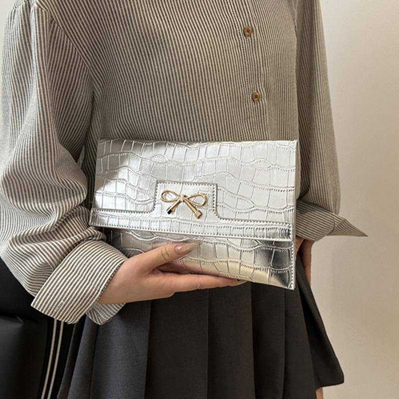 Niche Design Simple Underarm Bag Women's Trendy Fashion Clutch Bag New Beautiful Small Square Bag Change Bag