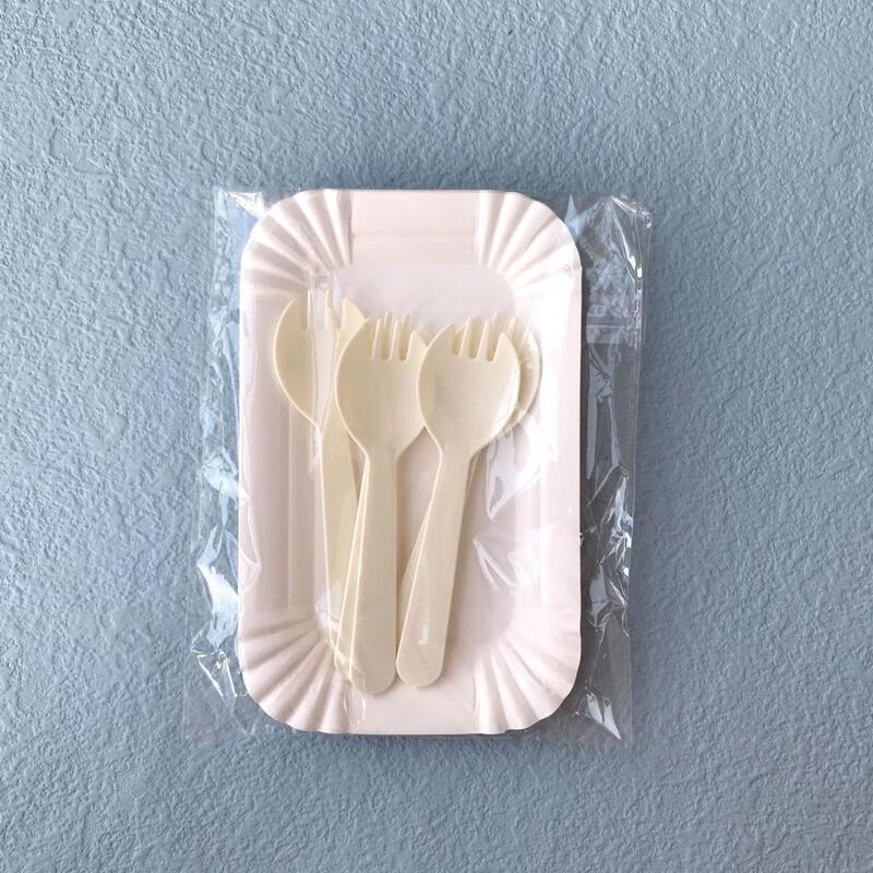 

Disposable Birthday Cake Tableware Set