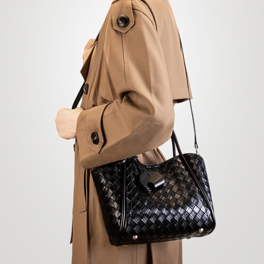 Popular large-capacity genuine leather woven women's bag, versatile handbag and shoulder bag, 2025 mother-daughter bag, crossbody bag