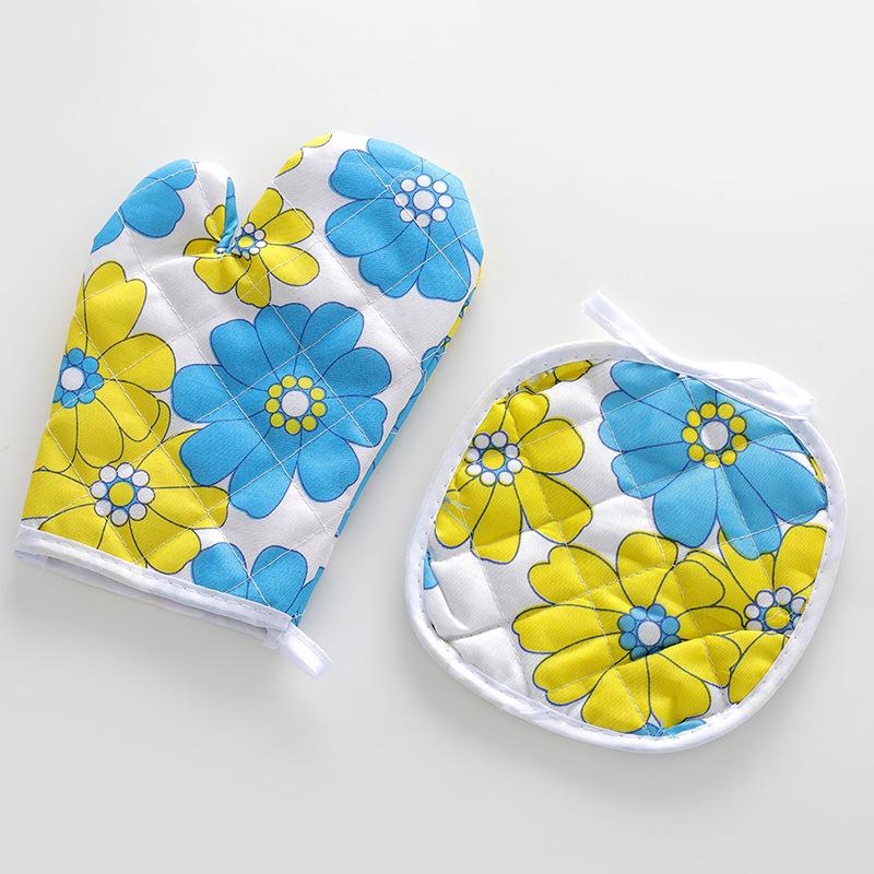 Heat-Resistant Microwave & Oven Gloves - Thickened Anti-Scald Insulation for Baking