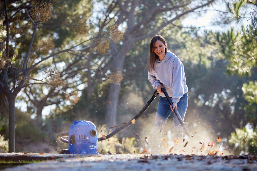 Le leistungsstarker Nass- und Trockensauger Nilfisk Buddy II 12