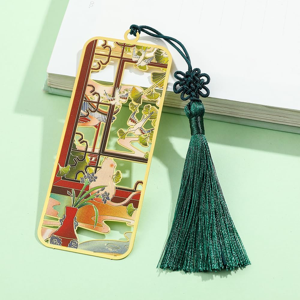 Chinese Style Bookmark for Book Lovers -Brass Metal Material Retro Style Hollowing Rrocess A Gift for Readers (cat)