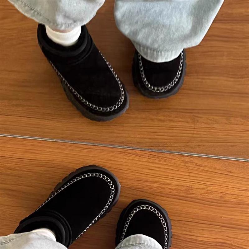 Thick-soled snow boots women's winter 2024 new fur integrated short boots piled, thickened, warm and heightened cotton shoes