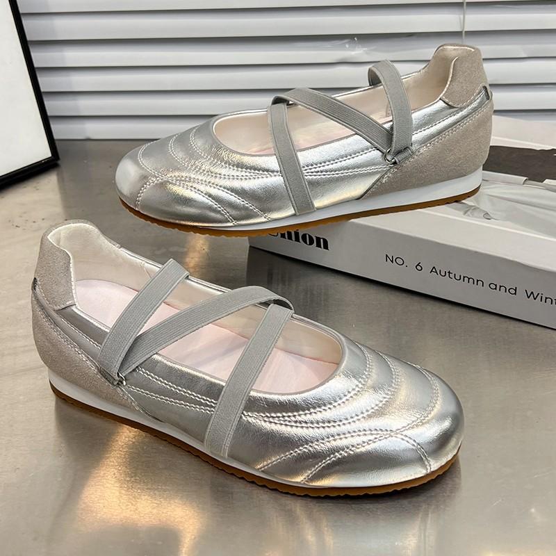 Spring and summer 2025 new silver one-word strap Mary Jane shoes women's round head light mouth soft sole small leather shoes flat sole single