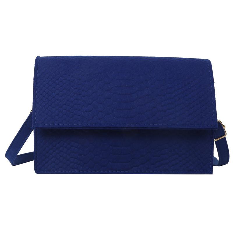 Fashionable Minimalist Shoulder Bag With Chic Design For Everyday Casual Use In Multiple Colors
