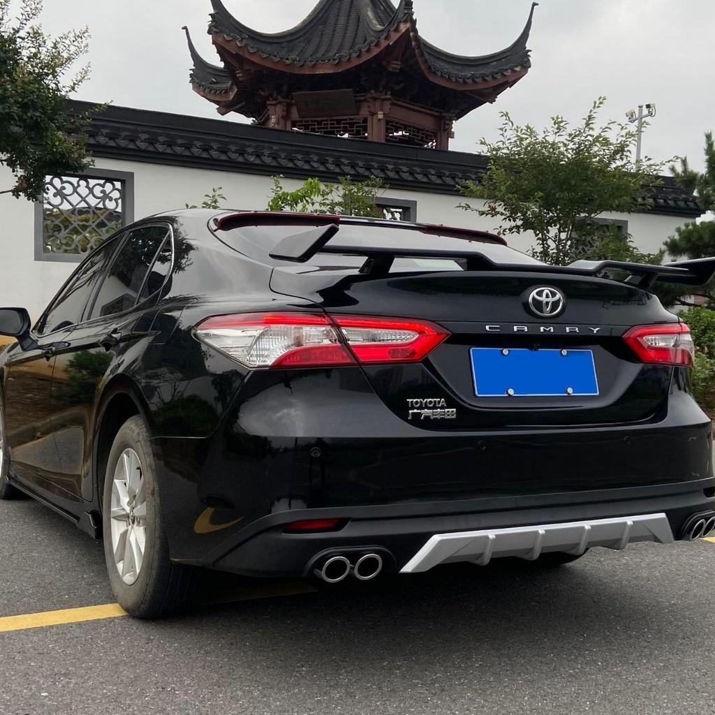 2018 Toyota Camry 8th Gen Rear Lip Bumper Diffuser Body Kit