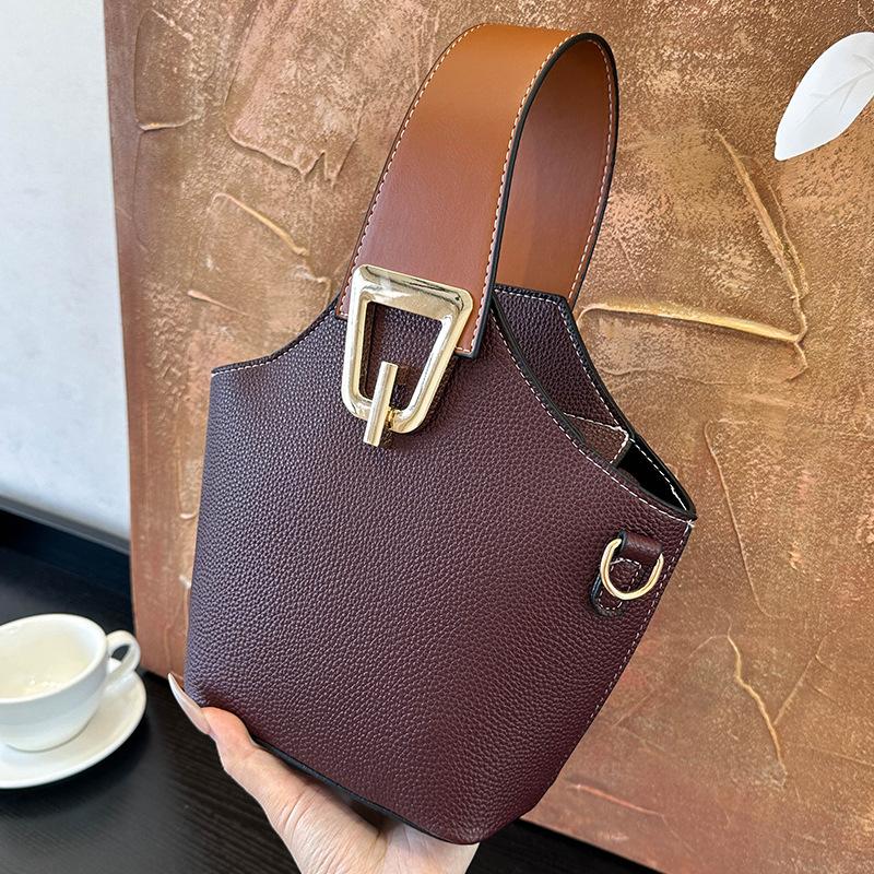 2025 New Niche Design Crossbody Bag Casual Simple Contrasting Color Shoulder Bucket Bag Fashionable High-end Handbag