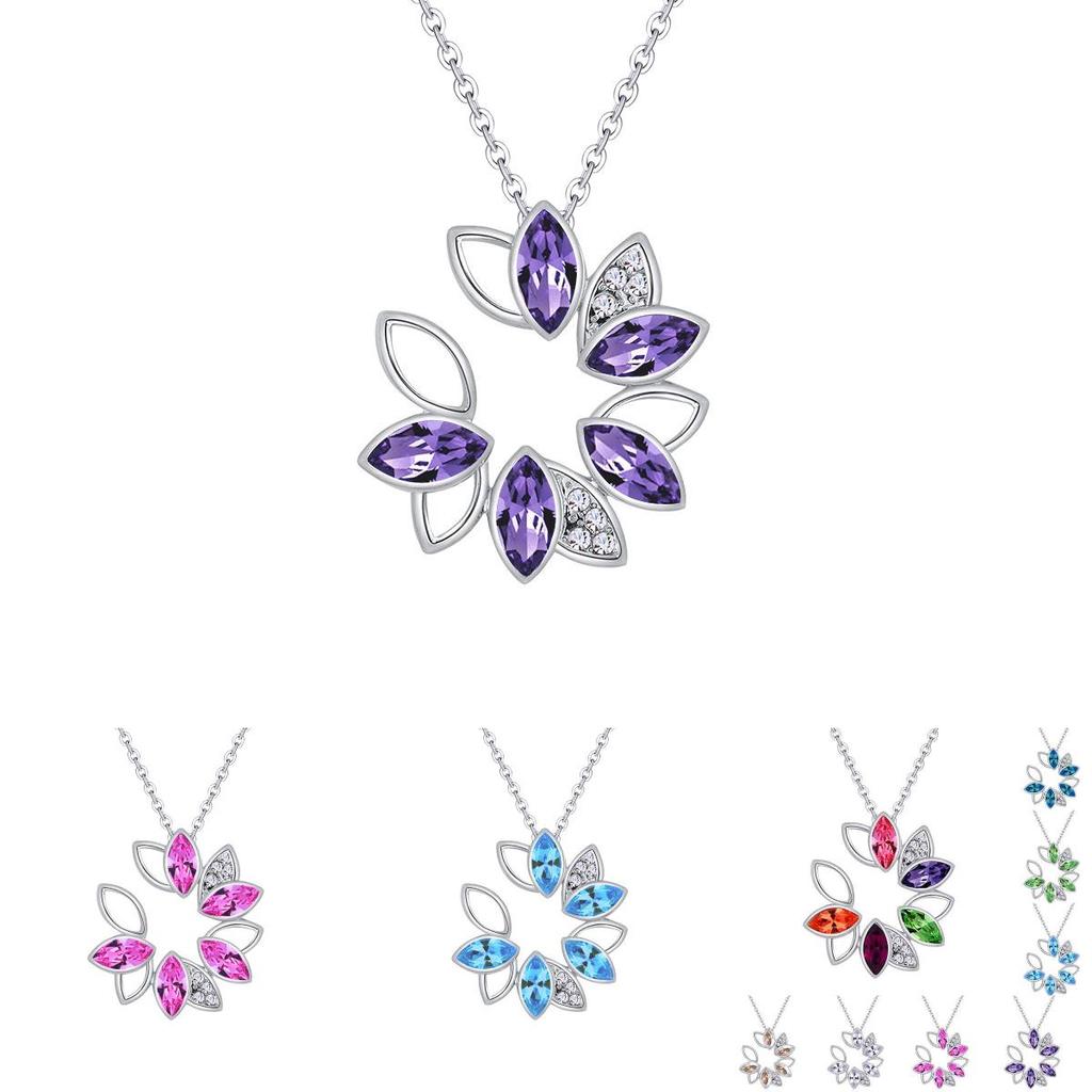 Stunning Multicolor Ladies Fashion Wreath Rhinestone Necklace Love Pendant Jewelry