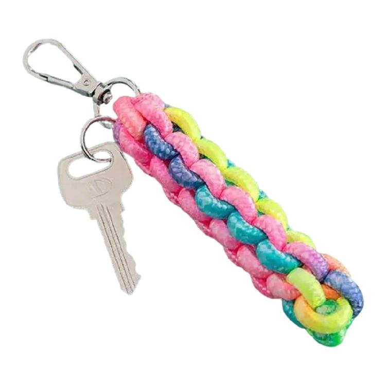 Stilvoller Mais-Nylon-Schlüsselanhänger Minimalistische Designs für Trendsetter und Bastelbegeisterte Suchen Sie Einzigartige Modeaccessoires