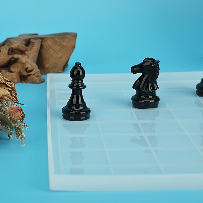 1 Set Diy Drop Glue International Chess Crystal Epoxy Resin Mold 3D Chess Piece Silicone Mould Accessories