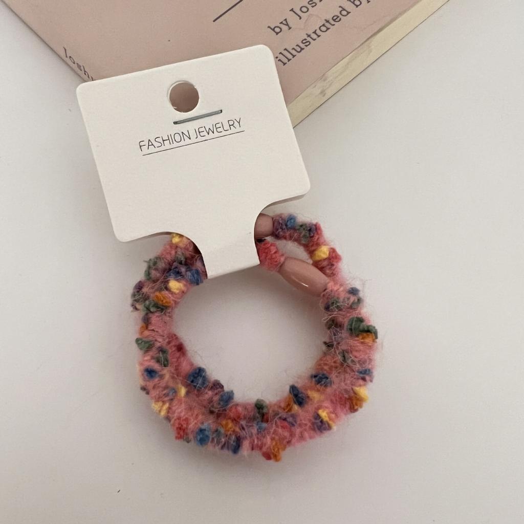 Candy Multicolored Wool Is Wound Around The Hair Band, with A Girlish Heart Hair Tie and A Female Forest-tied Hair Band