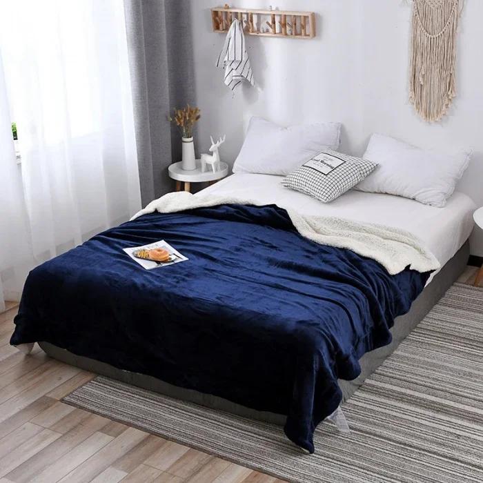 Lamb Wool Flannel Blanket Nordic Light Luxury Style Quilt Blanket Double Layer Thickened Blanket